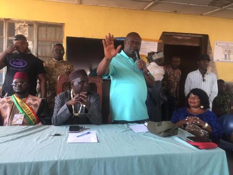 Commander of Joint Force, Republic of Sierra Leone Armed Forces, Major-General Dauda Fred Alpha, speaking at Kukuna Court Barray