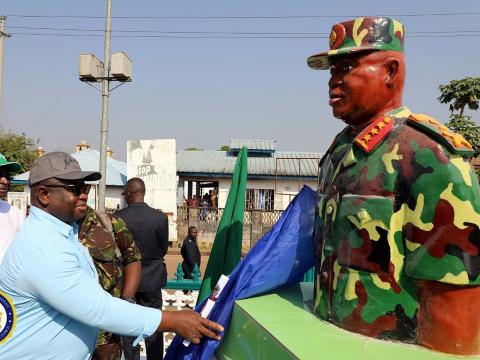 President Bio unveils his statue