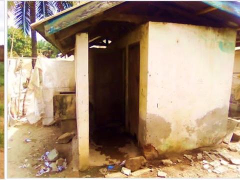 Toilet at the SLMB Primary School Panguma