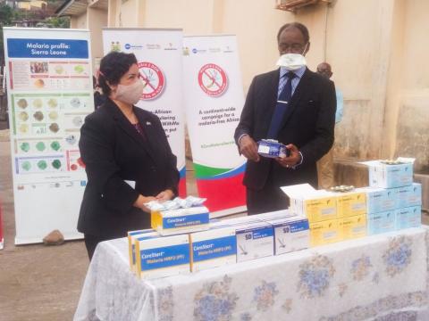 US ambassador, Maria Brewer officially hands over the donated malaria medicines to Minister of Health, Dr Alpha Wurie