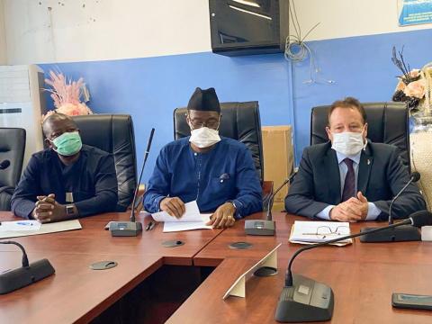 L-R: WHO Country Rep, Dr Evans Liyosi, Minister of Health Dr Alpha T. Wurie and German Ambassador Horst Gruner
